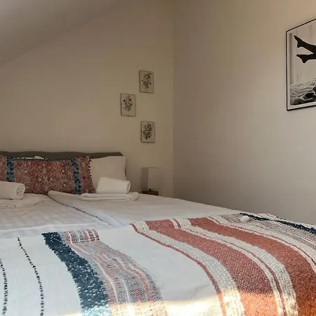 Apartment Mercedes 4 Personen Parkplatz Zentrum Bad Pyrmont